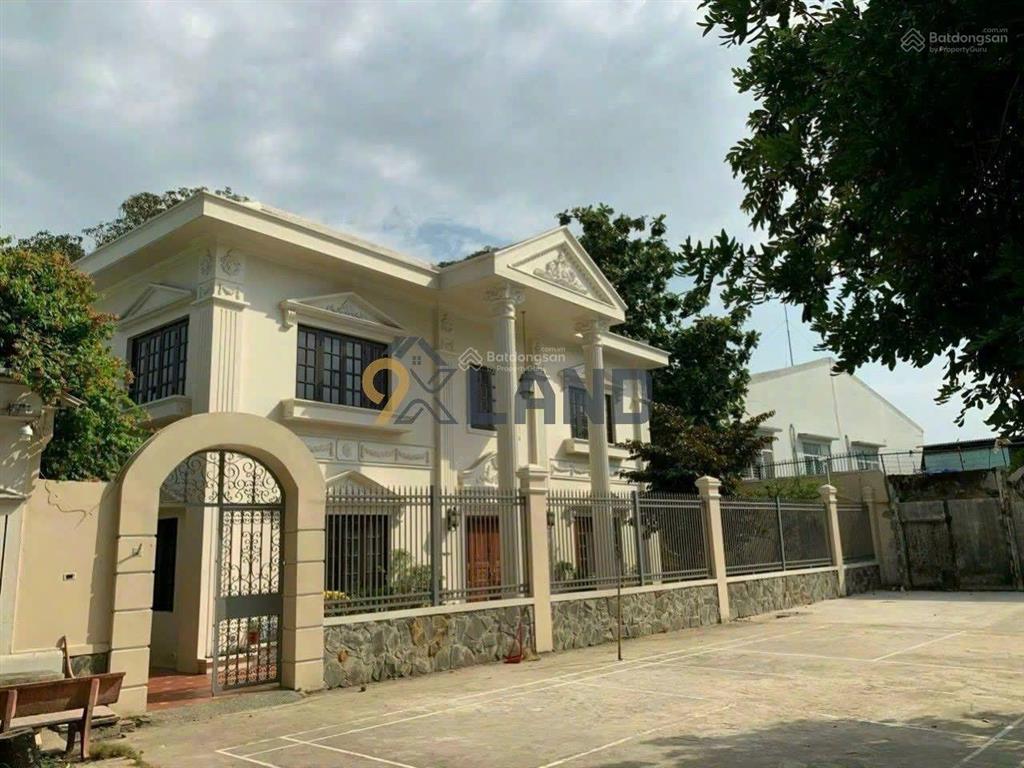 Biệt thự cực rộng 72 tỉ  yên bình giữa lòng thành phố715.9m2tiện cải tạo. hiếm bán  khu vip