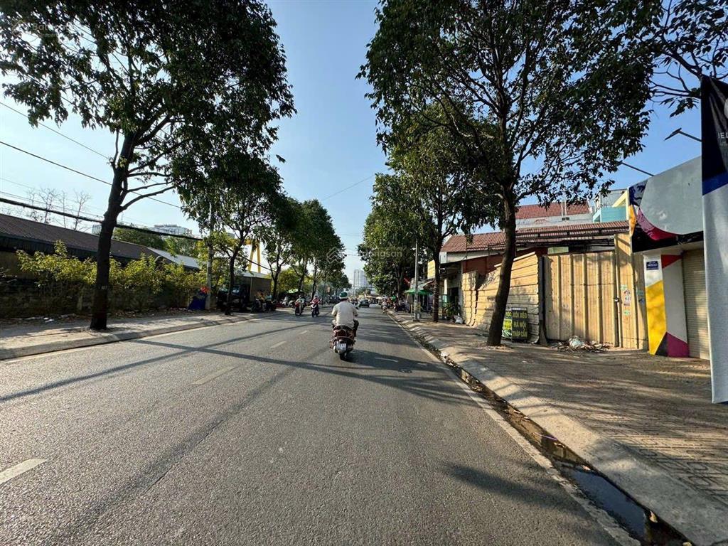 Hot! hot!! lô đất giá rẻ bán nhanh lô đất6x25m 151m2 sát phạm văn đồng giảm còn 10.5 tỉ