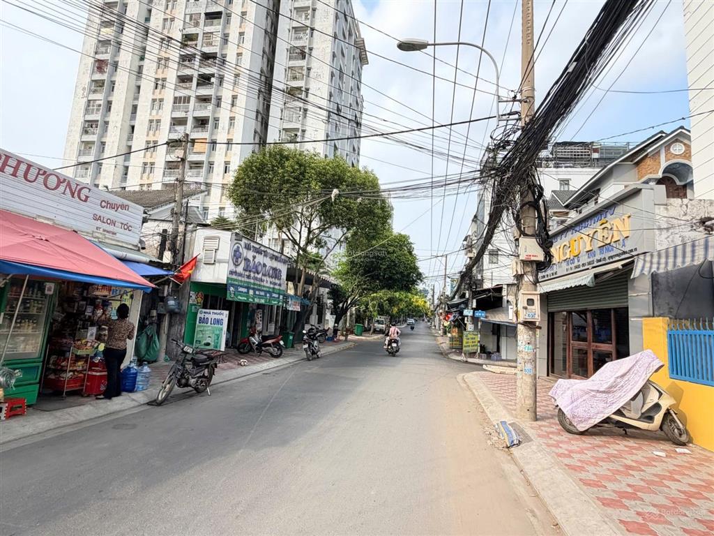 Đáng đầu tư 25x23m  nhà trọ tổng 625m2 vuông vức chỉ 24 tỷ trung tâm, gần metro  nhanh mới còn