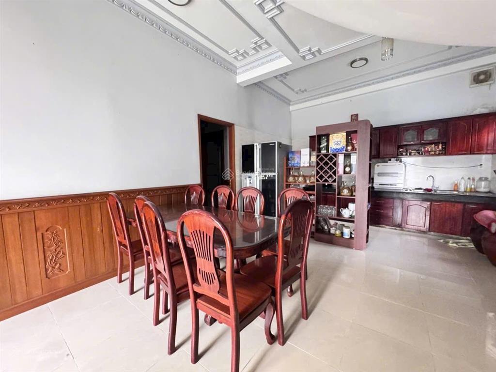 Nhanh mới còn!định cư bán vội nhà vườn 14,5x14m tách được 2 lô sát mặt tiền quá rẻ 60tr/m rẻ