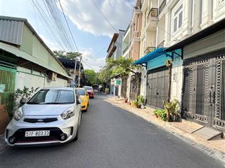 Hiếm,bán chdv 1t1l ngay công viên  hxh thông  gần hoàng diệu 2  dt 207m2 ngang 9.8m, xd cao tầng