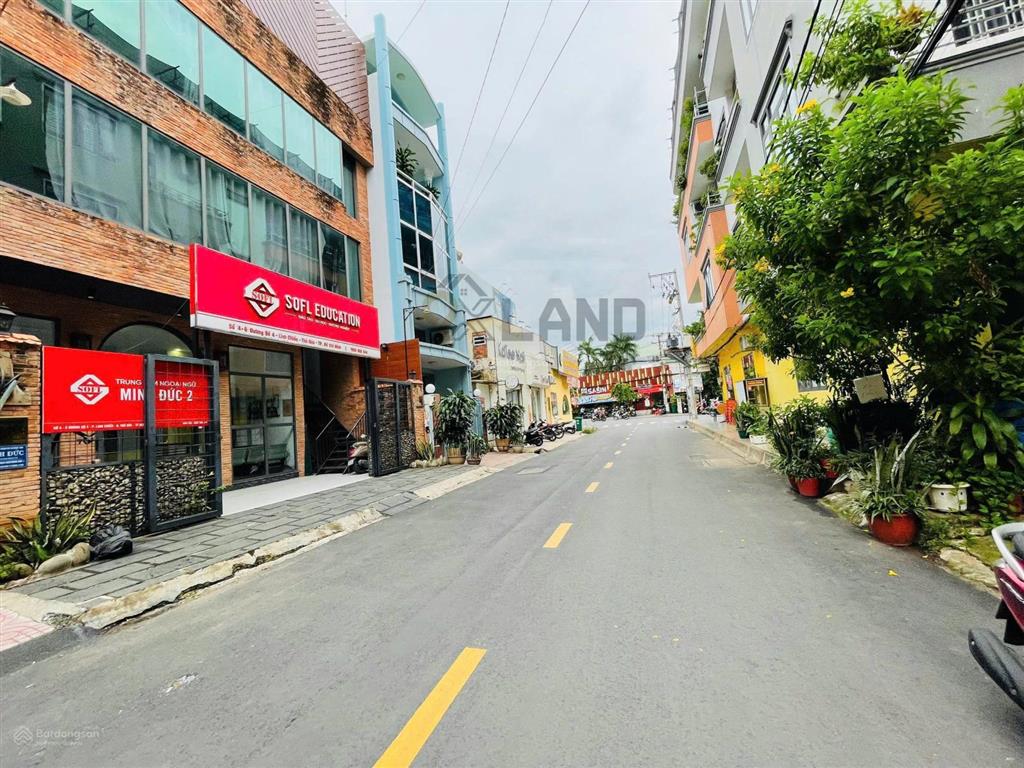 Hiếm bán nhà kdc himlam linh chiểu kinh doanh spanha khoacafe..4tầng btcttrung tâm thủ đức!!