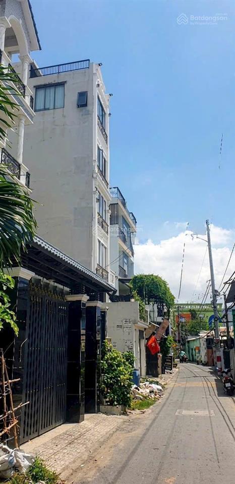 Quá rẻ chdv 6,8 tỉ thu nhập 45tr/tháng 16 phòng cho thuê không còn căn thứ 2 nhanh mới kịp