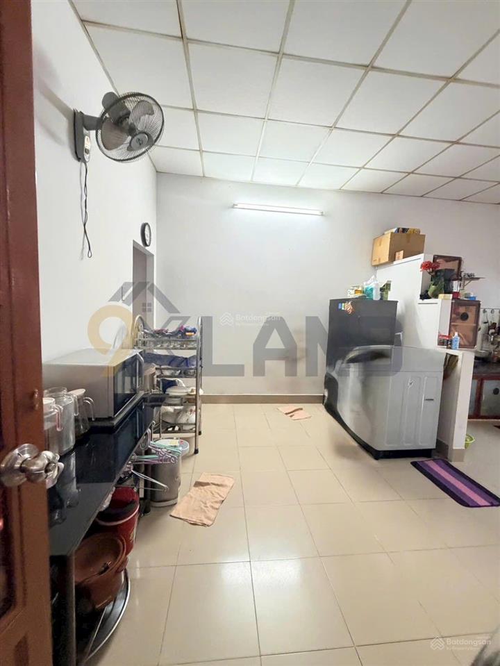 Khu hiếm bán nhà c4 5,1x22m trung tâm thủ đức tiện ích bủa vây phù hợp xây chdv  0968 177 ***