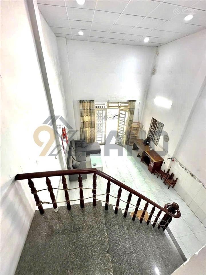 Nhà cực kỳ rẻ 5,5 tỷ 80m2 5x16m ngay sát mt đặng văn bi  nhanh mới kịp  quá rẻ