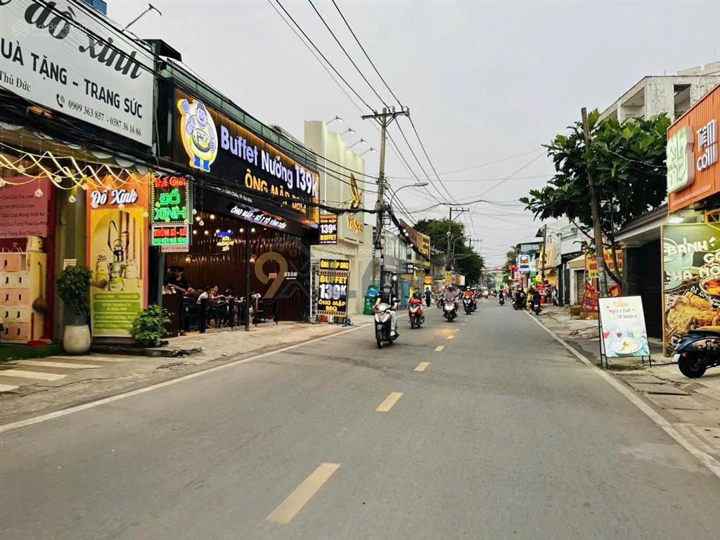 Mặt tiền bán rẻ hơn 30% tô vĩnh diện sát vincom quá rẻ 9,3x20 xây building tuyệt đẹp nhanh ạ!