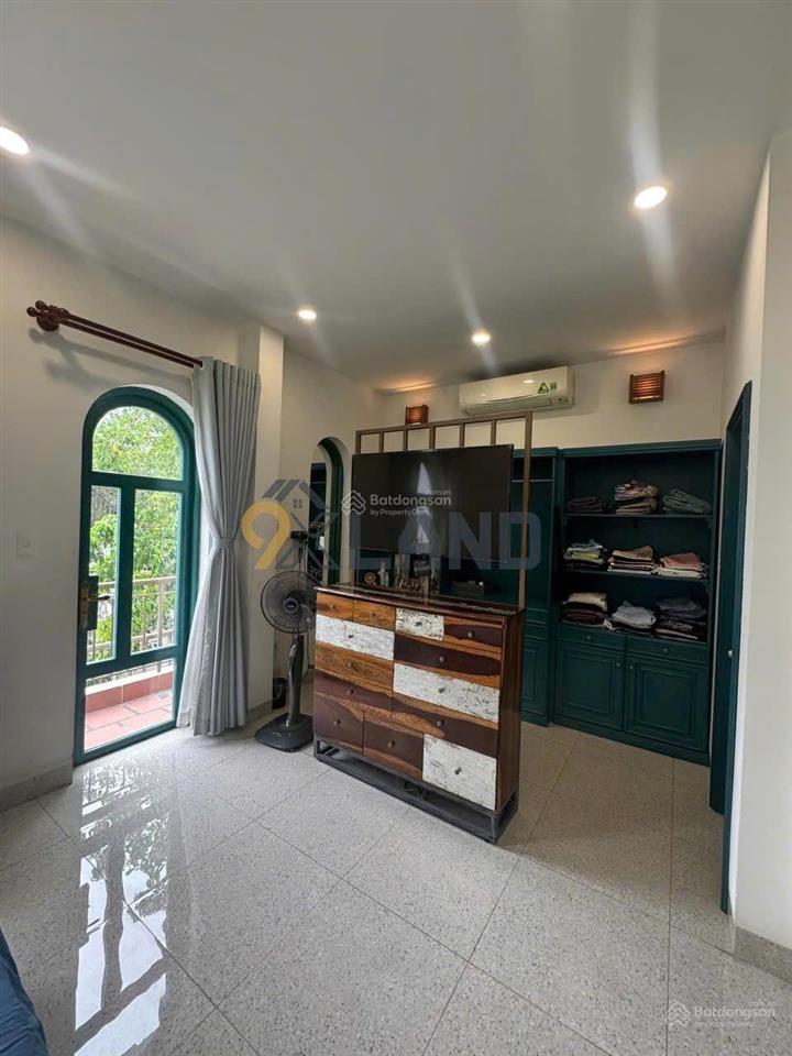 Bán biệt thự đẹp 8x19m 3 tầng vị trí đẹp kinh doanh được  linh đông thủ đức 152m2 14,5 tỷ