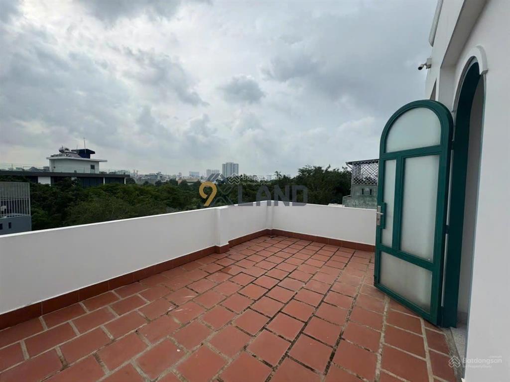 Bán biệt thự đẹp 8x19m 3 tầng vị trí đẹp kinh doanh được  linh đông thủ đức 152m2 14,5 tỷ