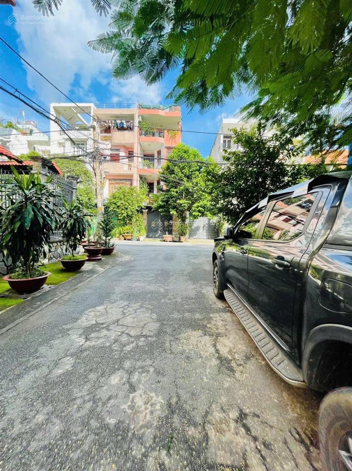 Nhà đường nhựa 6x12,5 võ văn ngân  sát vincom  quá hiếm bán 8,15 tỷ  khu vip dân trí quá đẹp