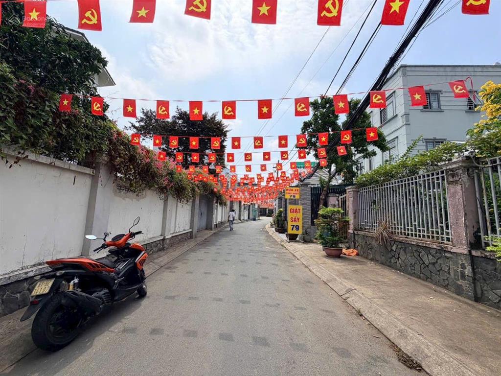 Nhà rẻ 6x17 cực rộng trung tâm linh chiểu, sát hoàng diệu 2, chỉ 8,15 tỷ  3 tầng btct giá quá tốt