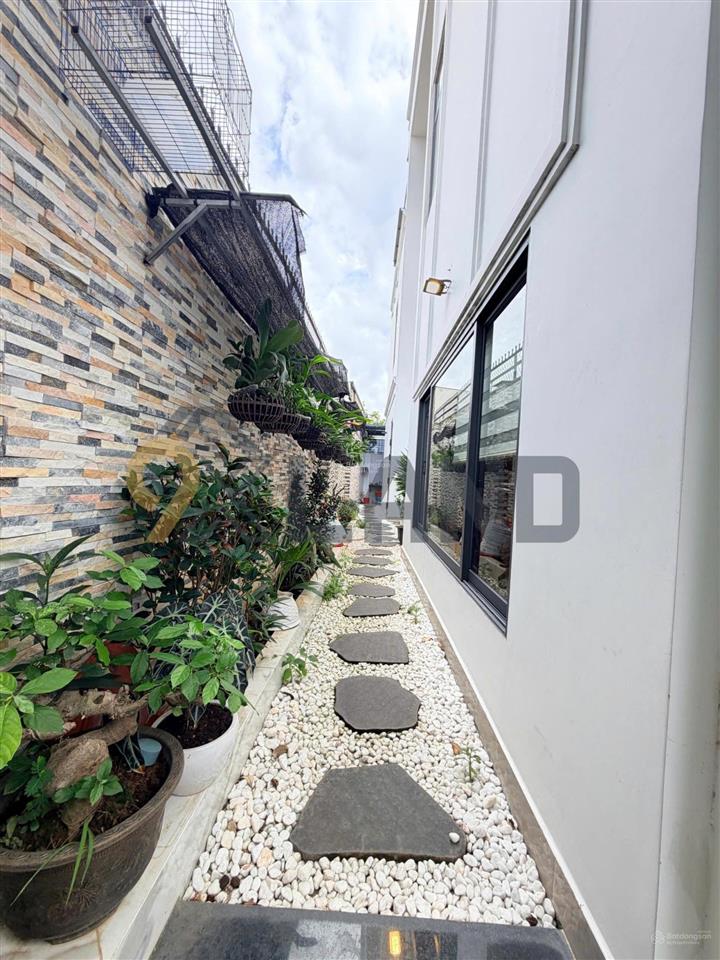 Nhà mới 2 mặt tiền 1t2l  đường tô vĩnh diện nối dài  kd hay vp  ở đều tốt  cực thoáng  209.6m