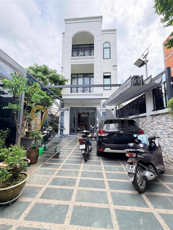Nhà mới 2 mặt tiền 1t2l  đường tô vĩnh diện nối dài  kd hay vp  ở đều tốt  cực thoáng  209.6m