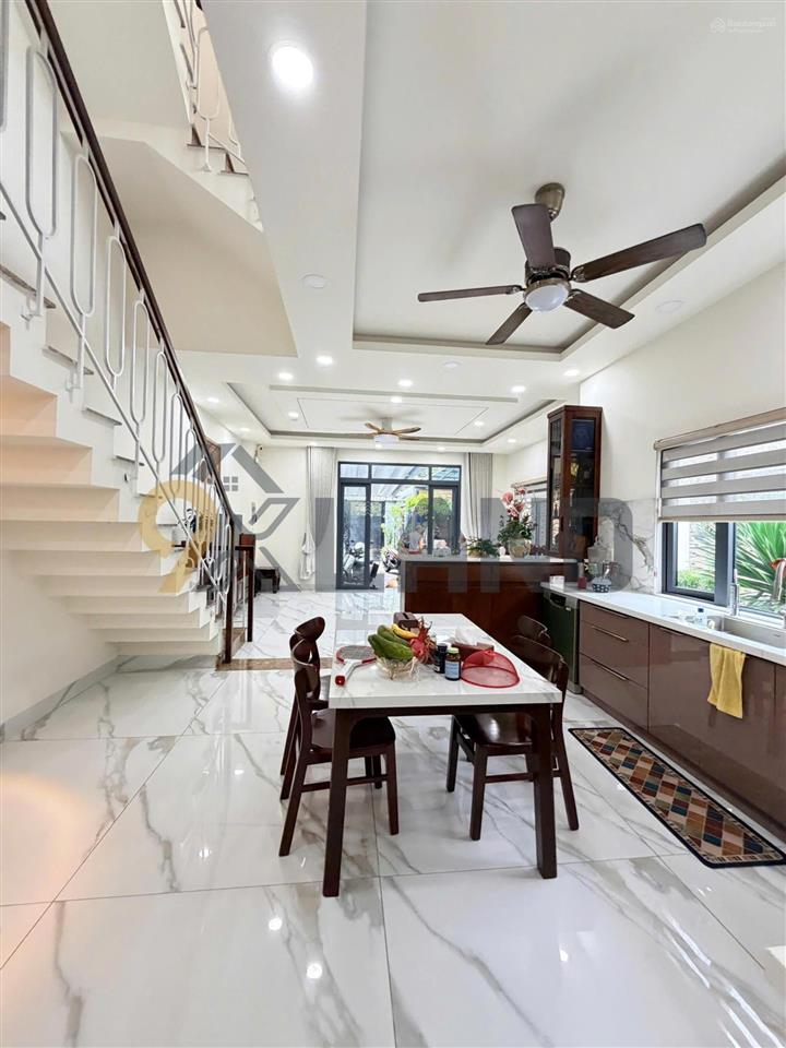 Nhà mới 2 mặt tiền 1t2l  đường tô vĩnh diện nối dài  kd hay vp  ở đều tốt  cực thoáng  209.6m