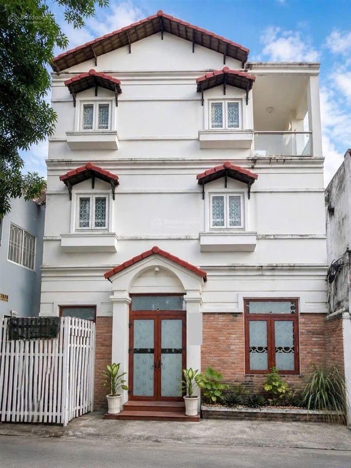 Nhà cực hiếm bán bình thọ thủ đức  3 tầng, đường nhựa ngay ga metro chỉ 5,9 tỷ 3 tầng 8x6,5m