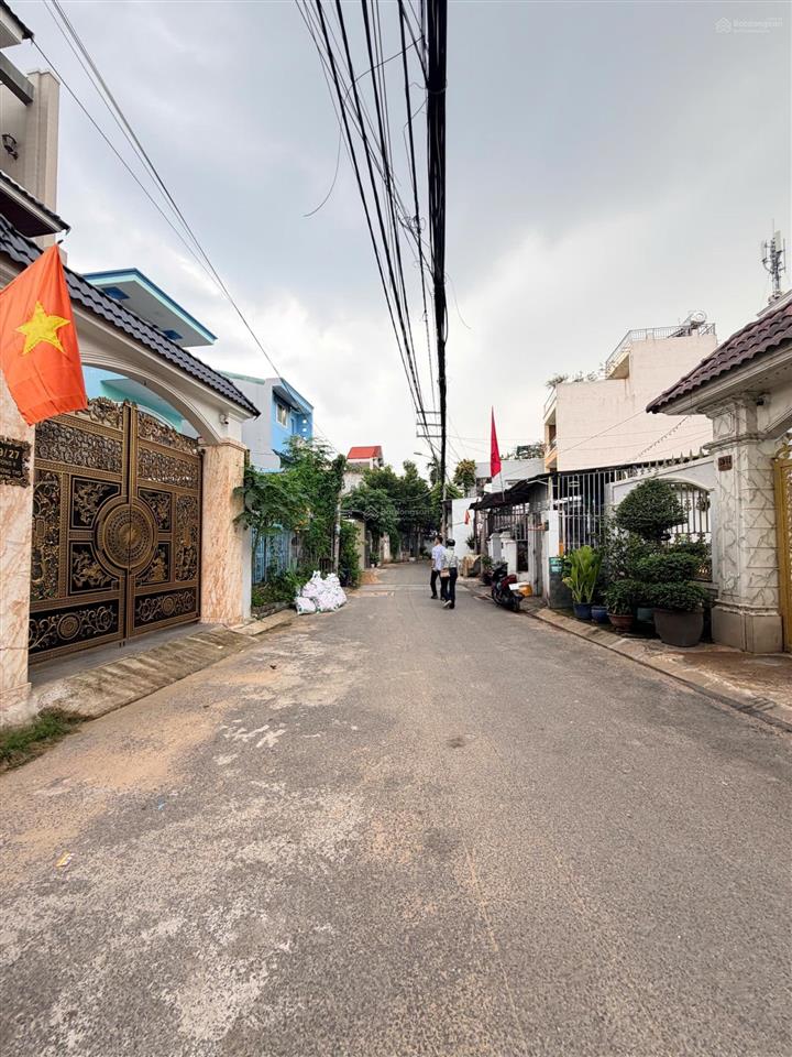 Quá rẻ  4,8x22m đường nhựa, một đời chủ rao bán, chỉ 7,5 tỷ ngay sát vành đai 2  nhanh mới kịp!