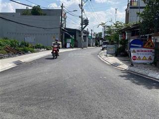 Bán mặt tiền đường 8 long phước, tphcm. vị trí bên hông chợ long phước tiện kinh doanh