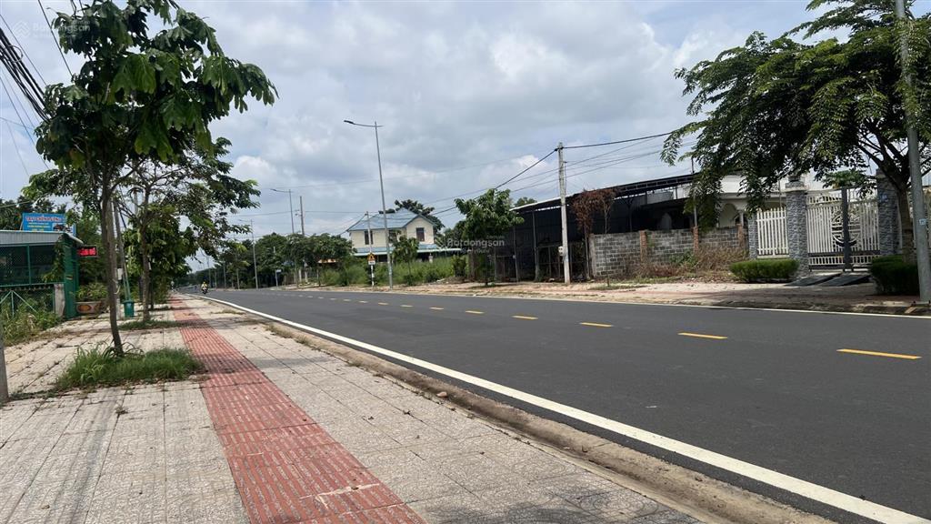 Bán trại chồn mt xuyên phước cơ, ở và kinh doanh tốt