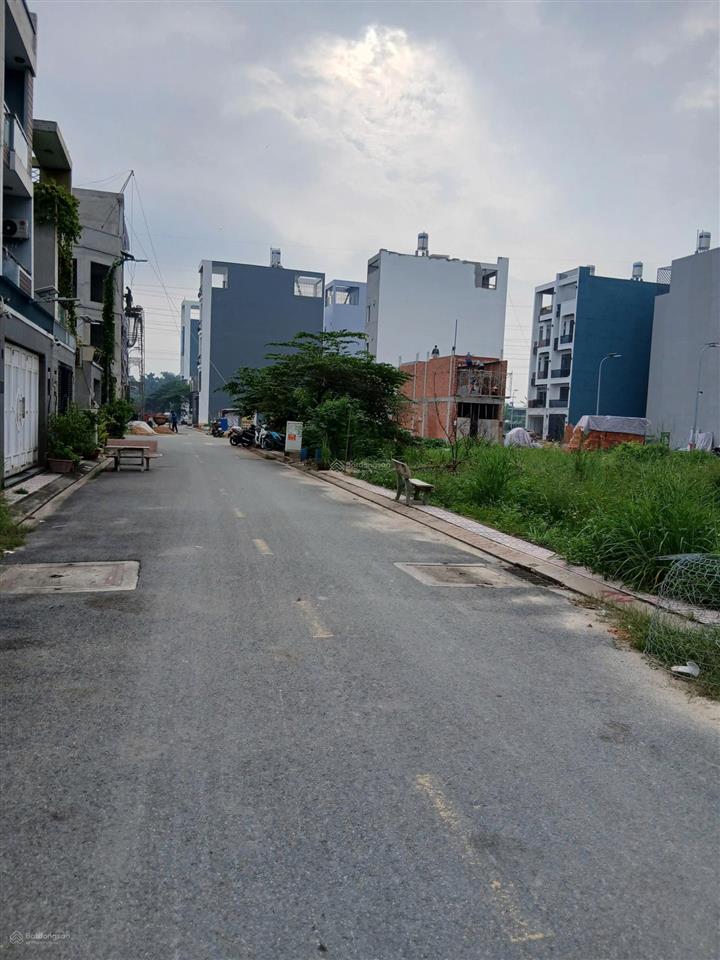 Bán đất gần đường lê trọng tấn 3,8 tỷ, 54m2, pháp lý đầy đủ, chính chủ