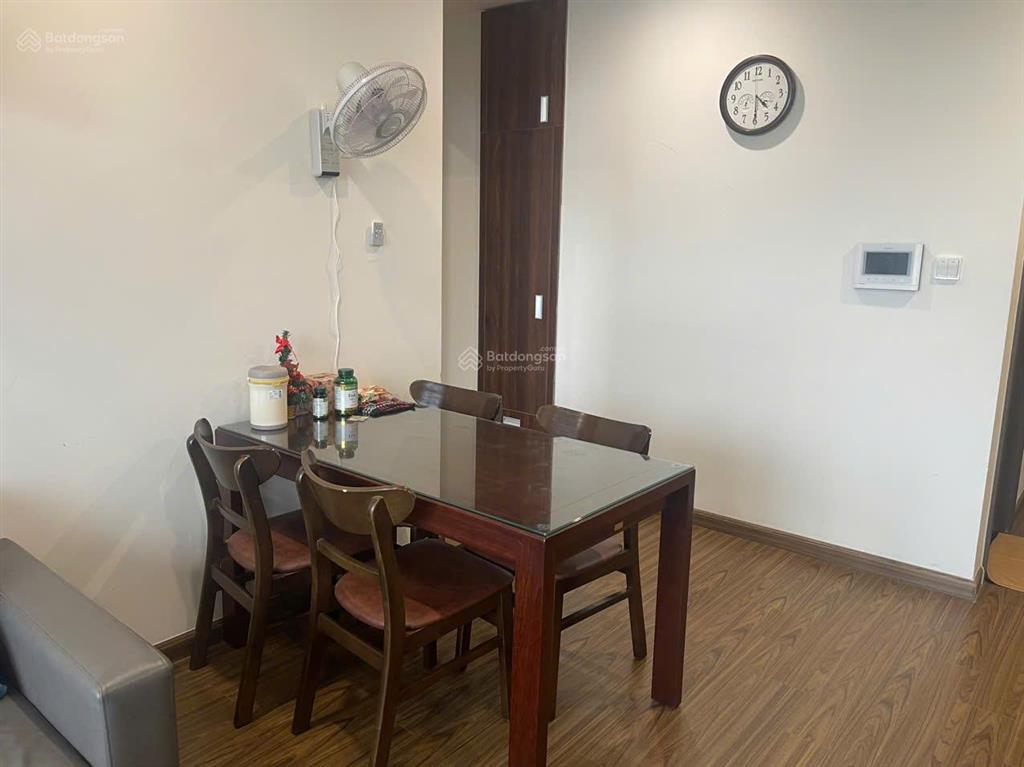 Giá sốc!!!! chính chủ bán căn hộ vinhomes west point w1 69m2  ban công đông nam giá 7,1 tỷ bao phí