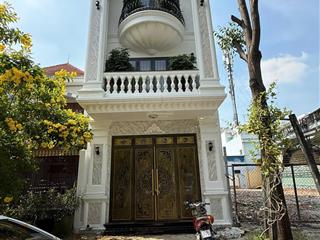 Bán nhà kdc chánh nghĩa, nhà 1 trệt 2 lầu, 6 phòng ngủ, đầy đủ nội thất, phù hợp ở và kinh doanh