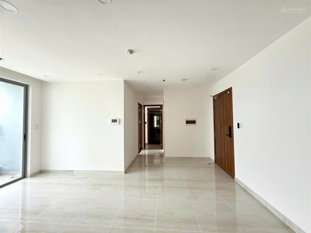 Chủ kẹt tiền cần bán căn hộ happy one central, 68,9m² 2pn 2wc, giá tốt, sổ sẵn