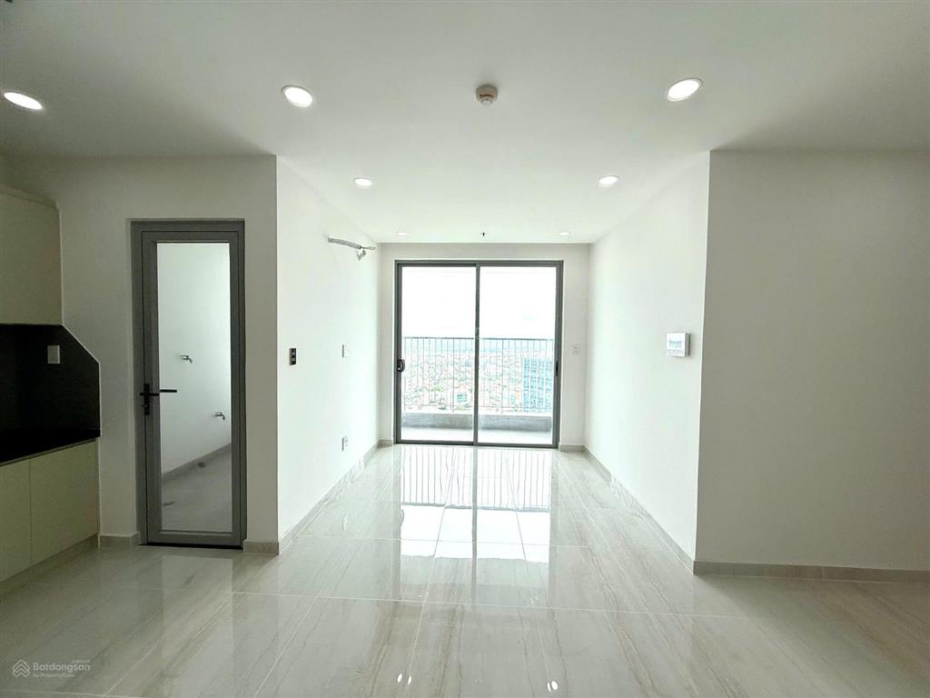 Chủ kẹt tiền cần bán căn hộ happy one central, 68,9m² 2pn 2wc, giá tốt, sổ sẵn