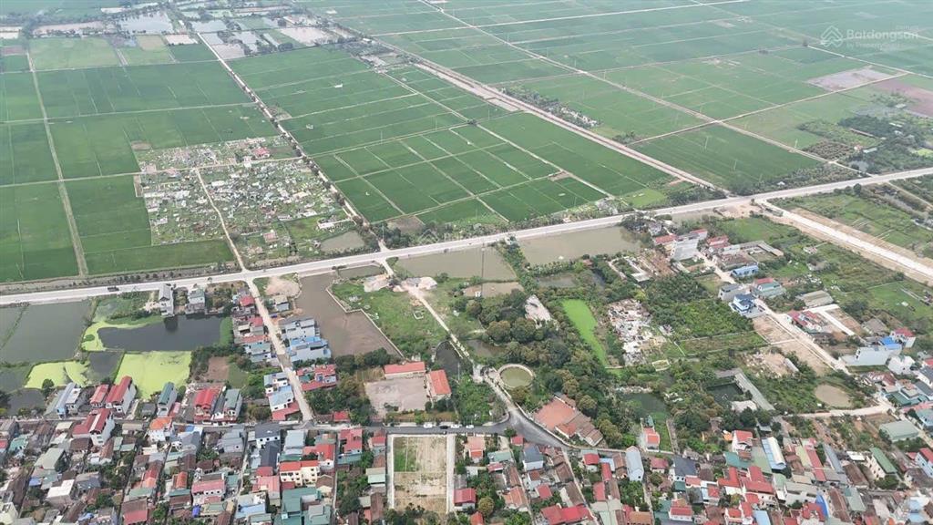 Chính chủ gửi bán lô đất đấu giá 137,5m2, mặt tiền 5,5m gần trường mầm non cũ thôn vĩnh xương