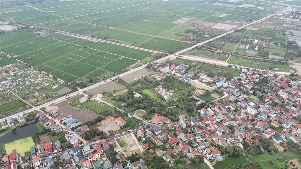Chính chủ gửi bán lô đất đấu giá 137,5m2, mặt tiền 5,5m gần trường mầm non cũ thôn vĩnh xương