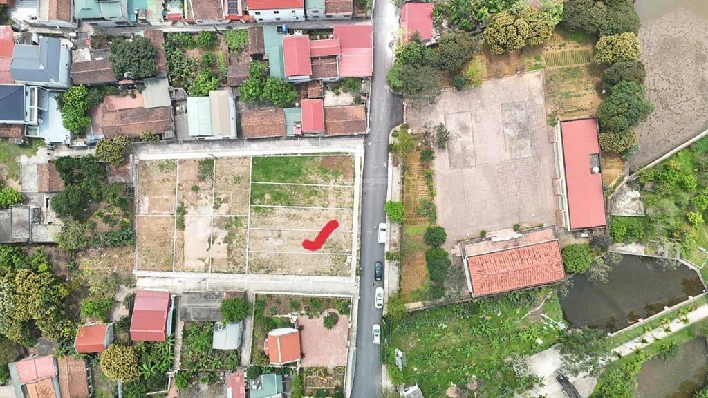 Chính chủ gửi bán lô đất đấu giá 137,5m2, mặt tiền 5,5m gần trường mầm non cũ thôn vĩnh xương