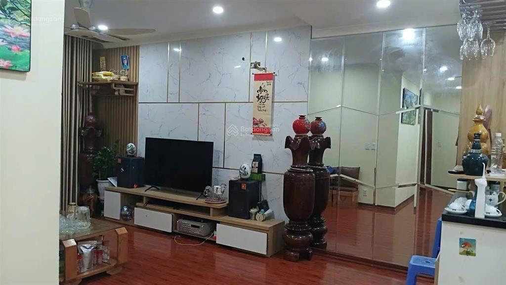 Cho thuê căn hộ 2pn usilk văn khê hà đông  94m2  full đồ  giá chỉ 11 triệu/tháng
