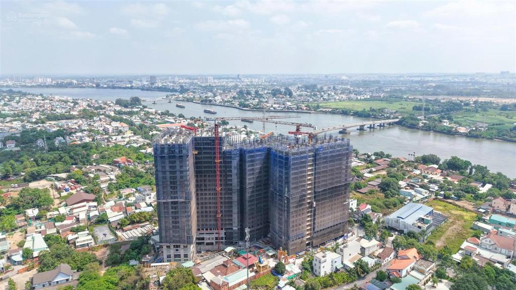 Bán căn hộ tầng 24 diện tích 51,5m2, view sông cao sáng thoáng mát cả ngày, cc fresia riverside.
