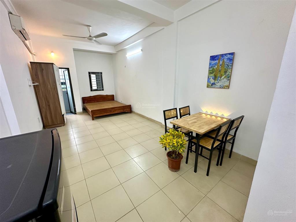 Phòng trọ gần cầu lủ, đh thăng long.  0949 519 ***