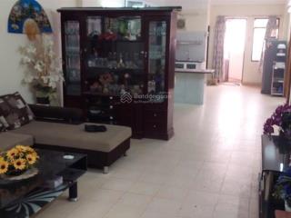 Cần cho thuê gấp chung cư lô b5 phường 3, quận 4, diện tích 98m, cho thuê nhà đầy đủ nội thất.