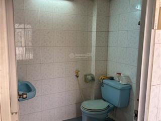 Cần cho thuê nhà hẻm 233 nguyễn trãi, phường nguyễn cư trinh, quận 1