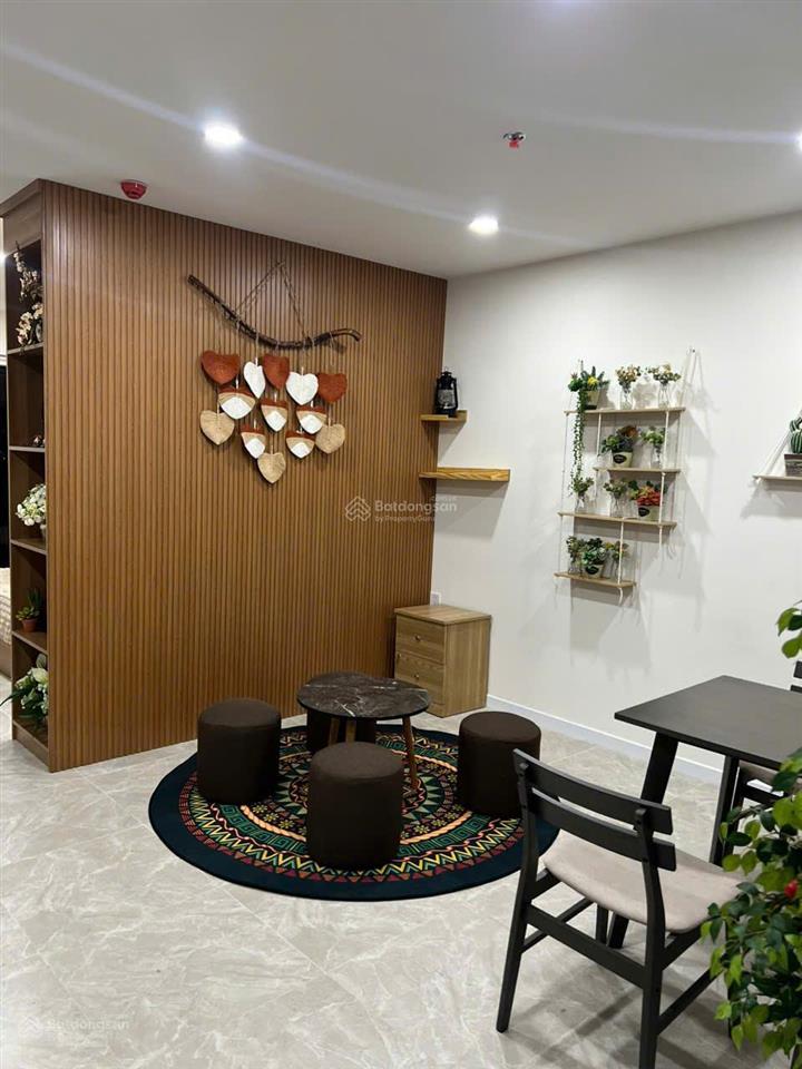 Chủ đi nước ngoài cần bán gấp, căn hộ the light, view biển và phố, đông nam chỉ 1,7 tỷ full