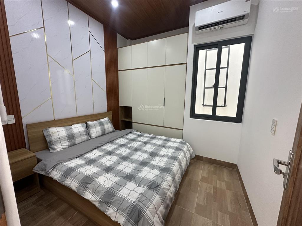 Nhà 2 tầng mới hiện đại, full nội thất và thiết bị điện tử