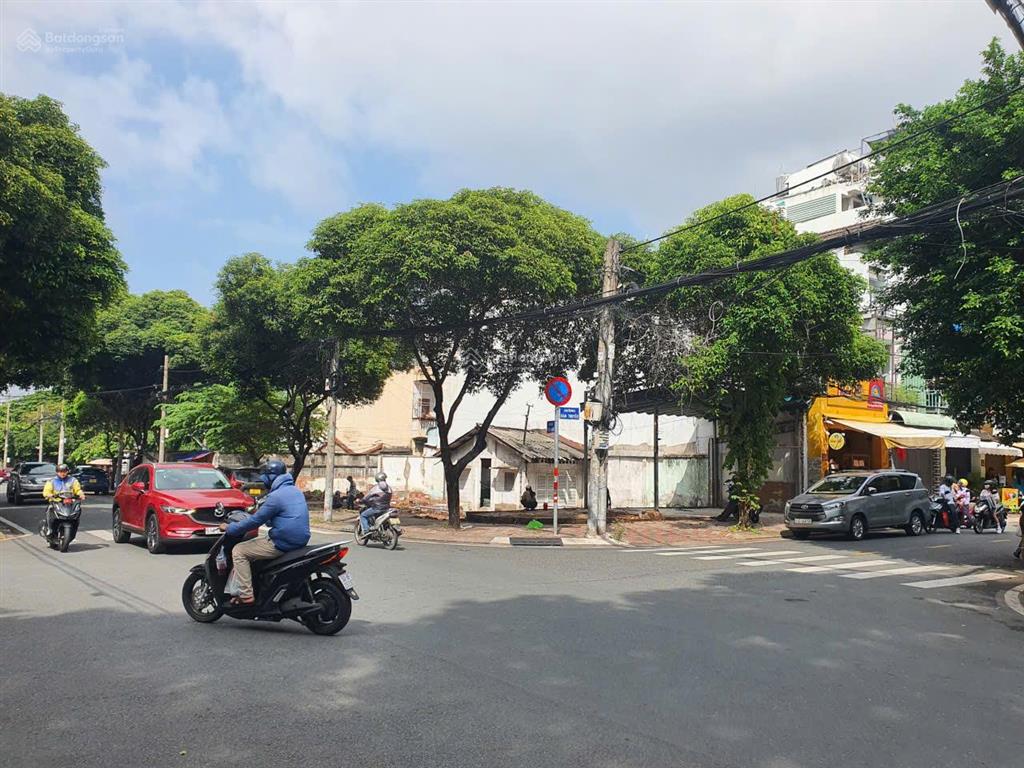Bán lô đất 2 mặt tiền đường thống nhất  hàn thuyên, phường thủ đức