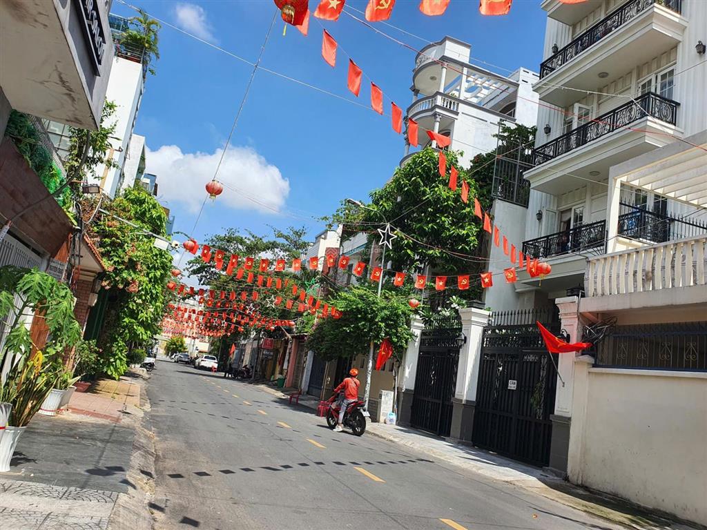 Bán căn nhà mặt tiền đường đặng tất phường tân định quận 1