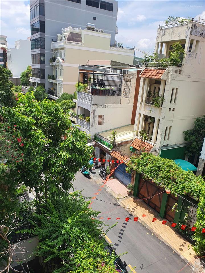 Bán căn nhà mặt tiền đường đặng tất, phường tân định, tp hồ chí minh