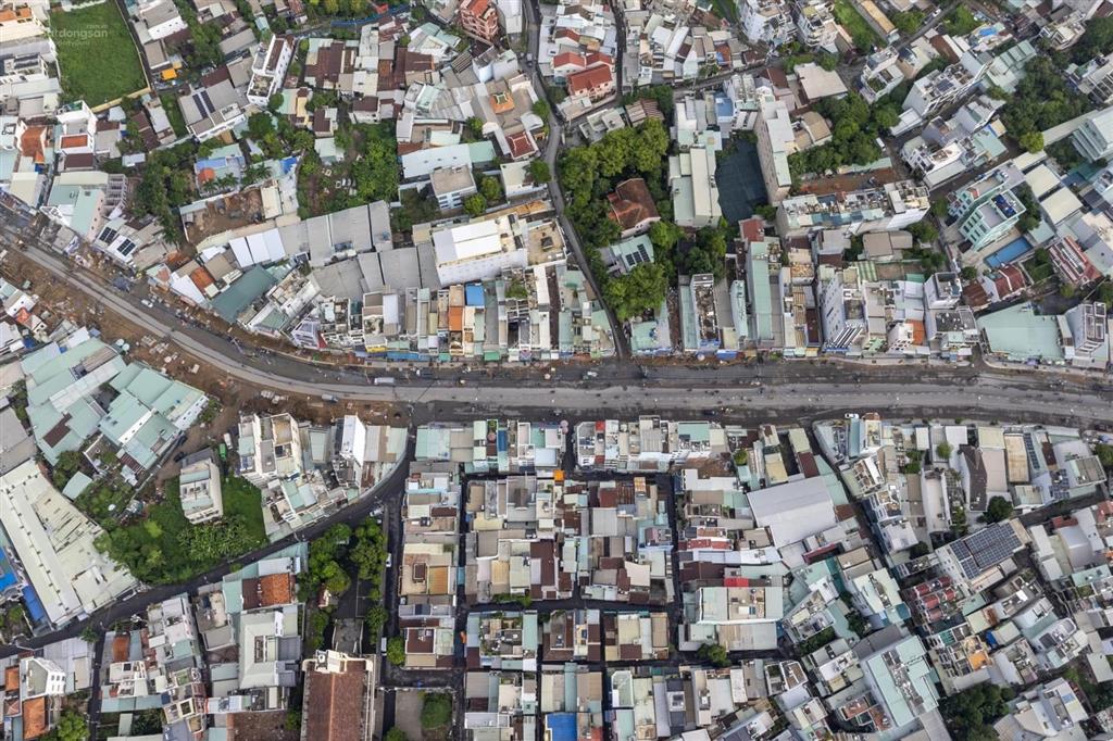 Cần bán căn nhà mặt tiền đường nguyễn thị định, phường cát lái, quận 2