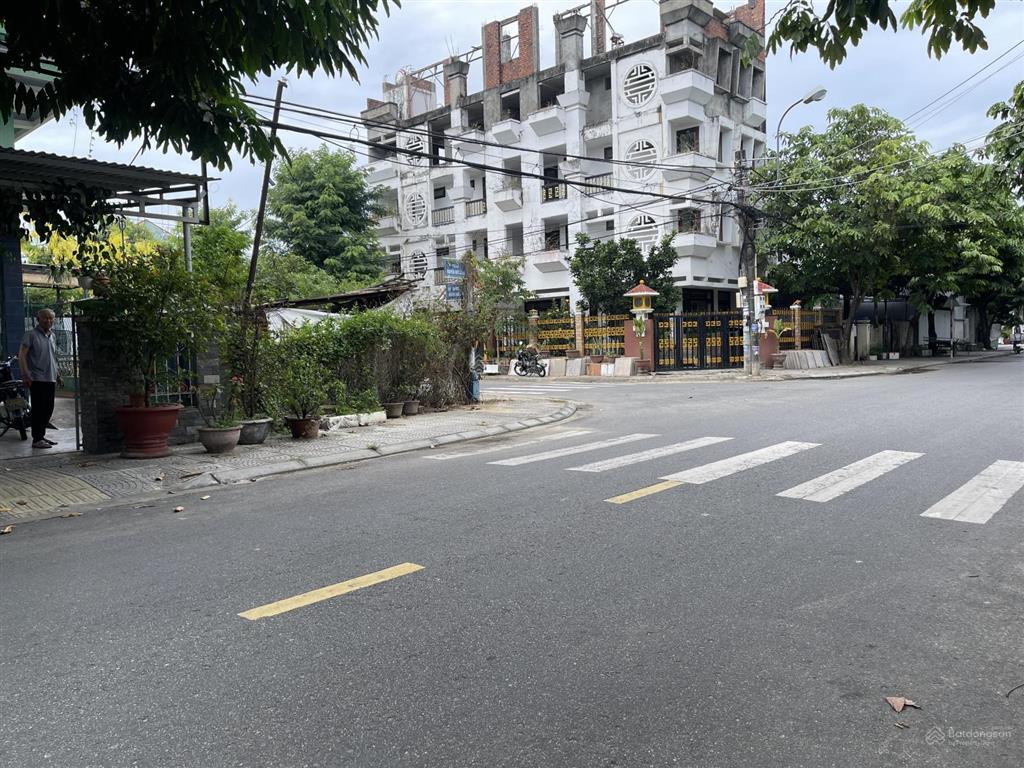 Cần tiền bán quá rẻ! căn nhà xây 2 tầng cực đẹp, đường nguyễn đức cảnh, vị trí đắc địa hội an
