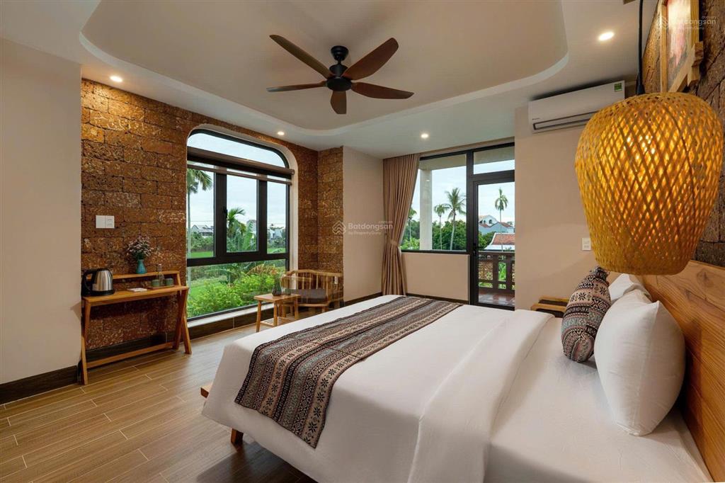 Bán villa view lúa tuyệt đẹp, ngay khu an mỹ, hội an, đầy đủ nội thất, dòng tiền đều hàng tháng.