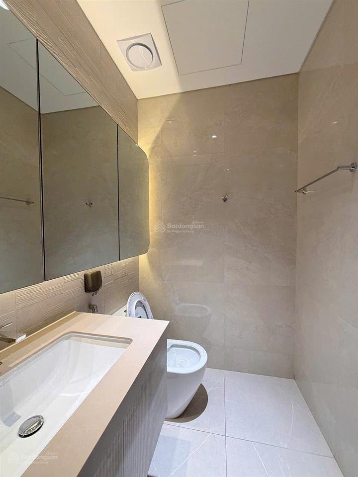 Cho thuê căn phú mỹ hưng aurora mới cứng giá tốt