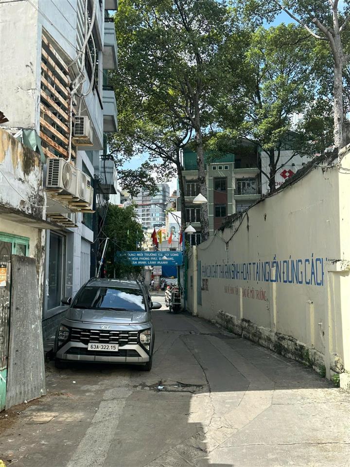 Ngang 9.2m  hẻm xe hơi trần hưng đạo quận 5  37 tỷ còn thương lượng.