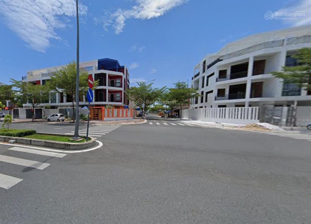 Bán nhanh lô 90m2 vị trí đẹp, sản phẩm hiếm gần khu biệt thự, gần biển tại kđt mipeco nha trang