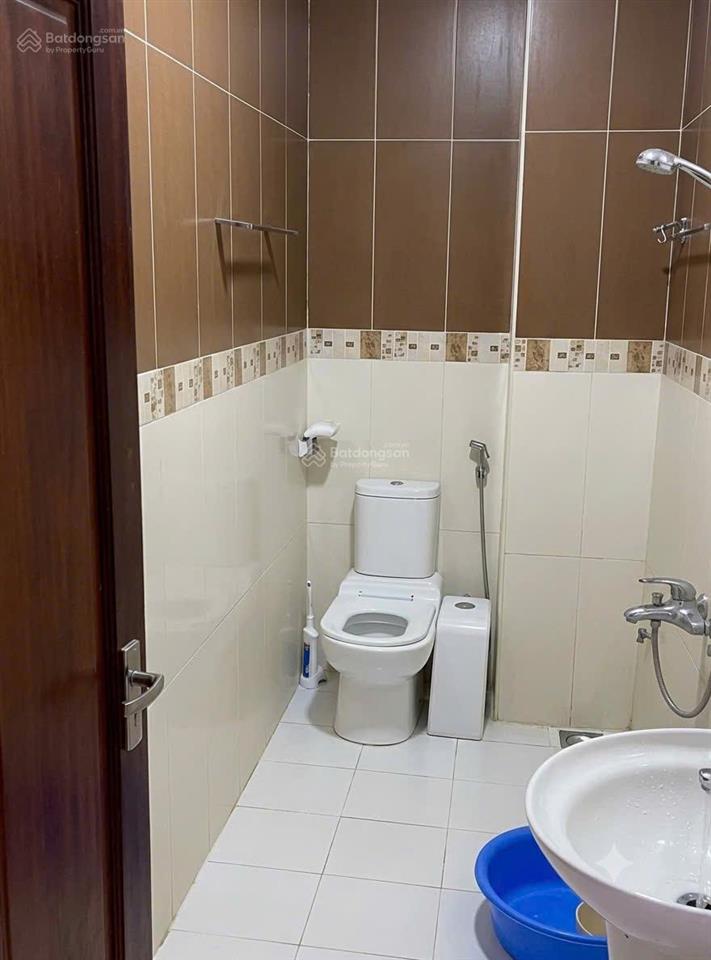 Bán nhà 4 tầng mặt tiền đường dã tượng, cách biển chỉ 900m, cạnh chợ bình tân chỉ 13,5 tỷ