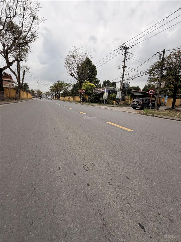 Bán đất đường 10,5m  lê trọng tấn, an khê  đà nẵng giá chỉ 5.25tỷ/ 100m siêu rẻ