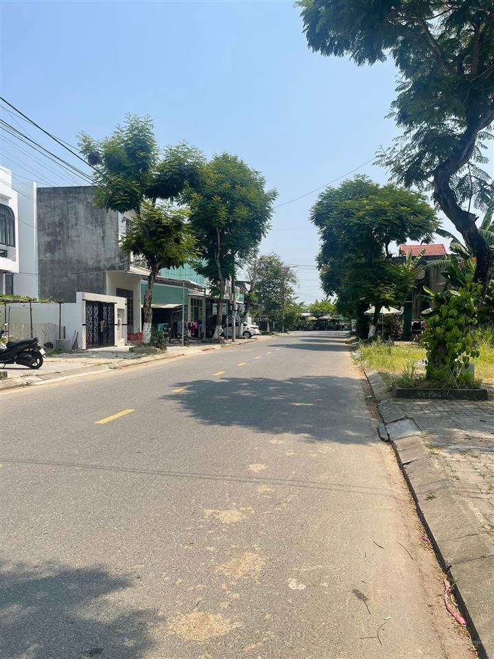 200m2 đường 7.5m phan quang địnhhòa sơn 6 giá hời khu vực chỉ 7.6 tỷ đông nam 0905 556 ***
