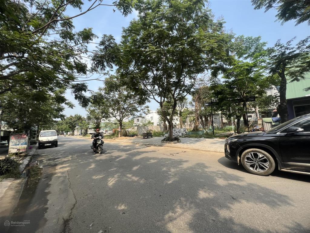 Đất liền kề đường phan quang định  hoà sơn6 phường hoà khánh  đà nẵng vị trí kinh doanh tốt 4.5tỷ