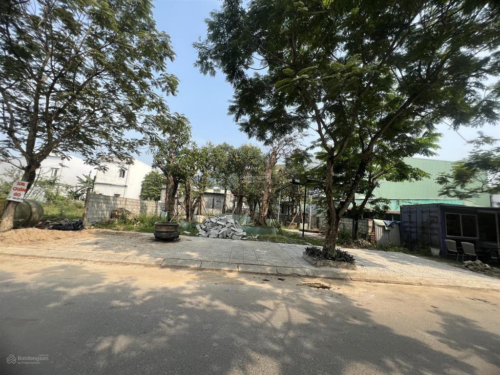 Đất liền kề đường phan quang định  hoà sơn6 phường hoà khánh  đà nẵng vị trí kinh doanh tốt 4.5tỷ